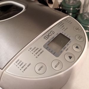 SKG Automatic 2-LB Bread Maker 3920 (19 Settings)